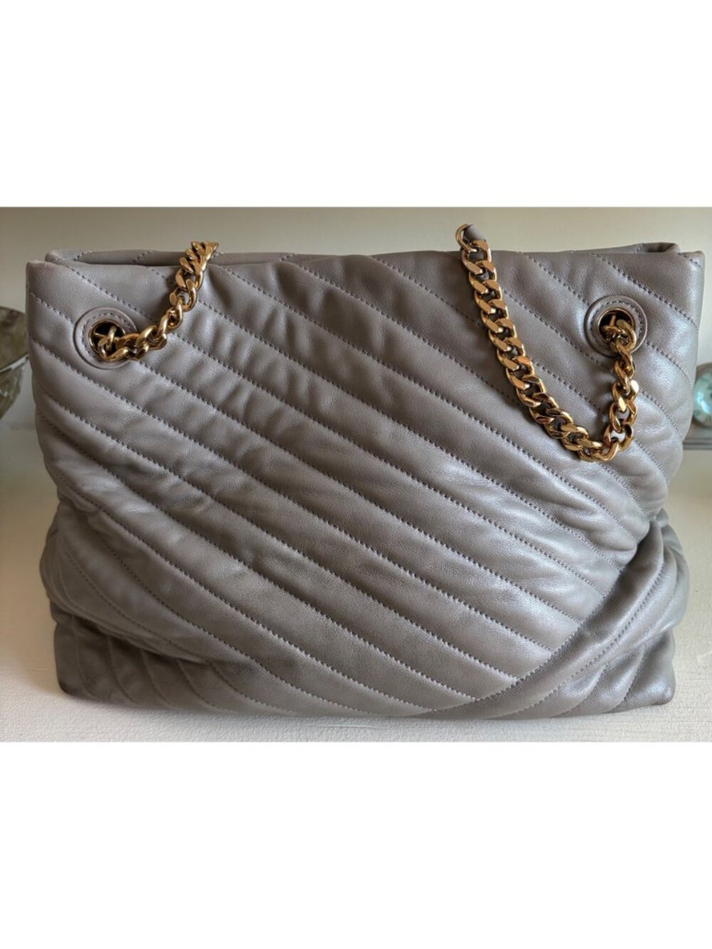 Tory Burch Kira Chevron Tote Shoulder Bag Classic Gray - Picture 6 of 16